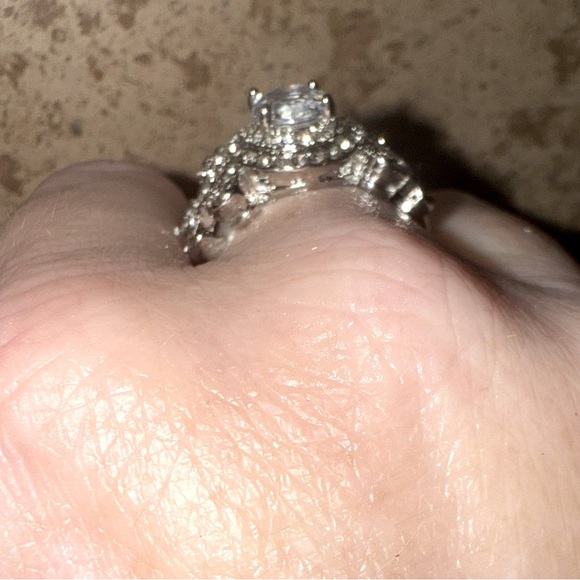 Verragio vintage style Sterling Silver Halo Engagement Ring Cubic Zirconia 9 - Picture 9 of 9